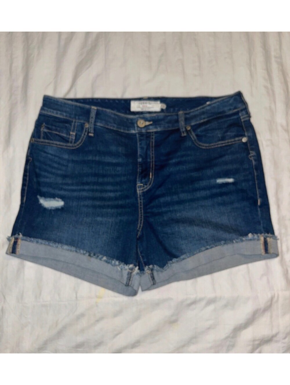 Torrid Distressed Denim Shorts Sz 16 NWT